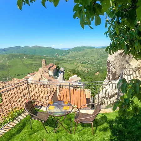 Bed & Breakfast L'arenaria Pietrapertosa